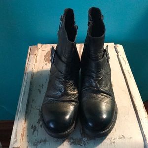 Eric Michael short leather boots